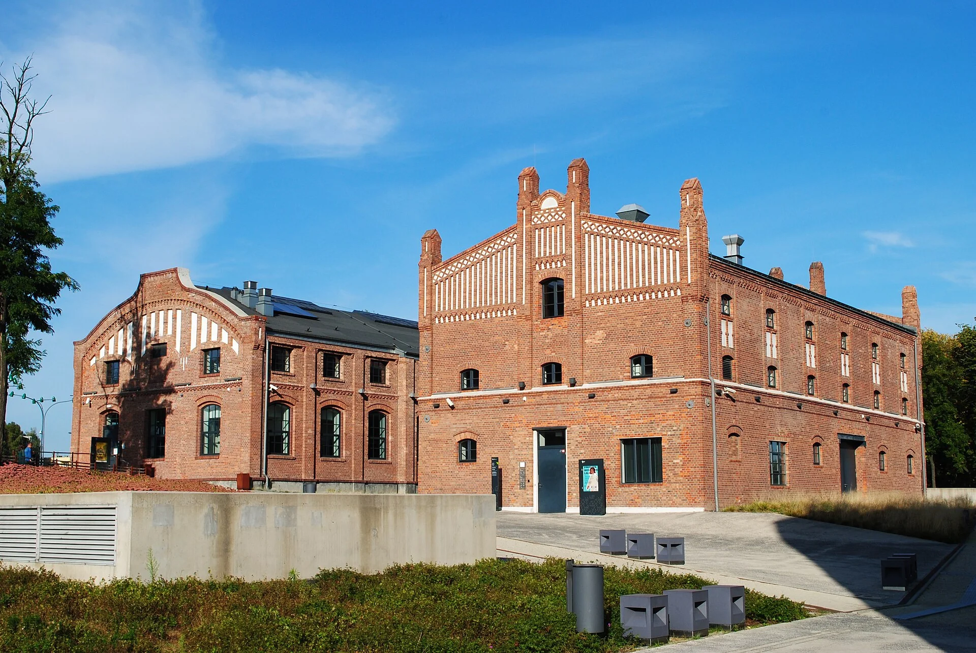 K027-03__katowice_muzeum-slaskie_01
