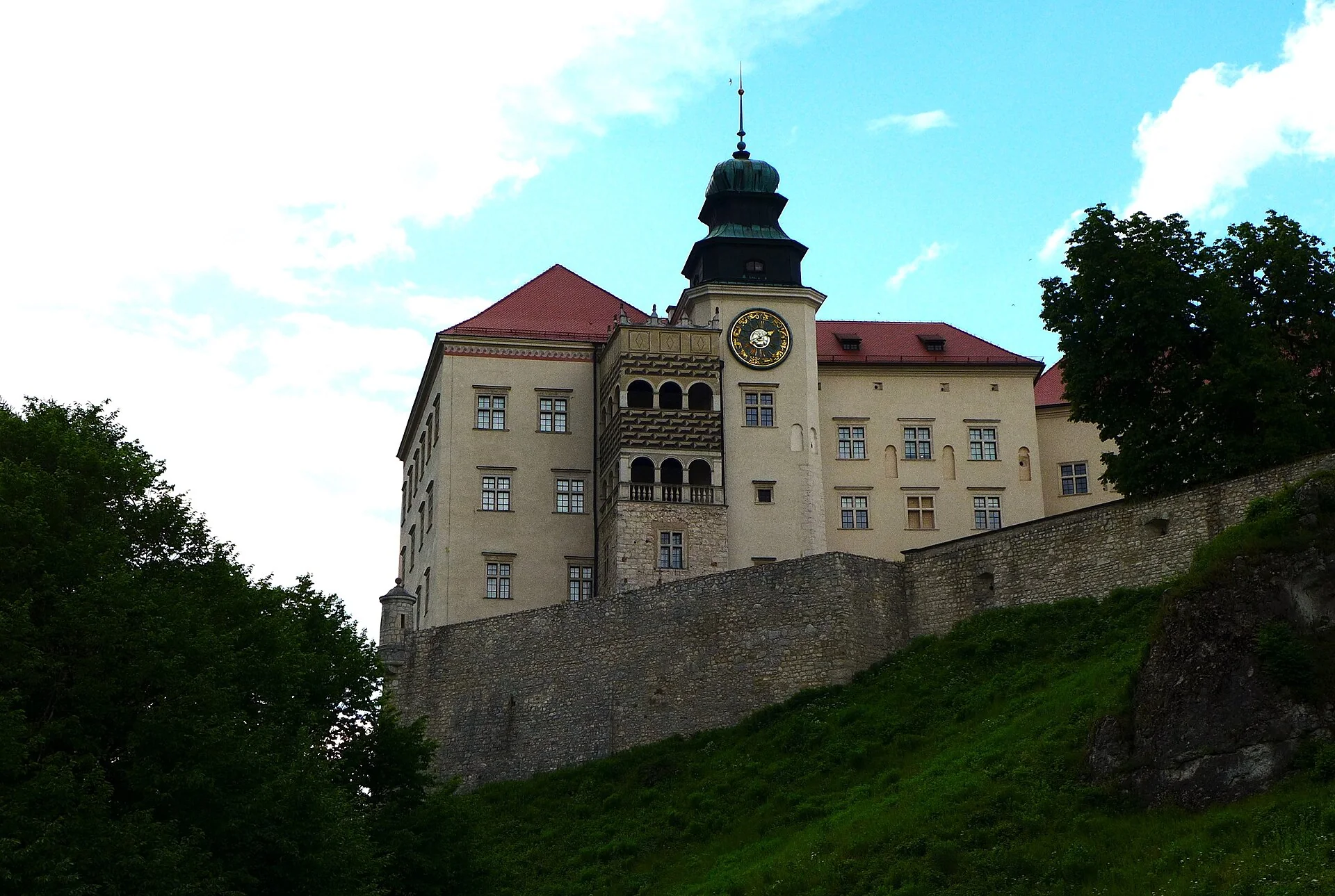 K045-03__ojcow_pieskowa-skala_01