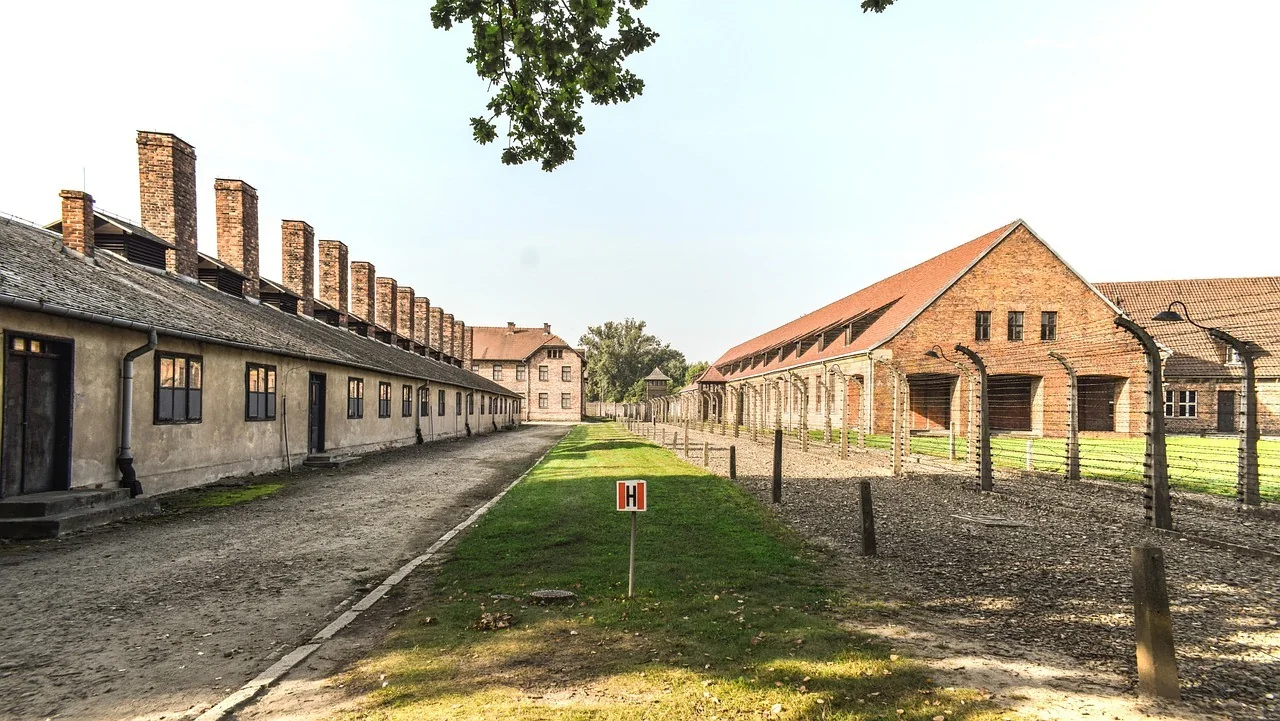 K048-05__oswiecim_historia-i-wadowice_02